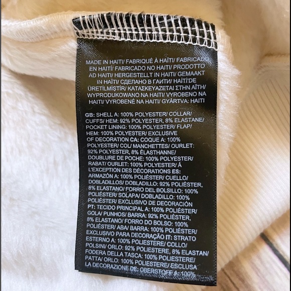 The North Face Women’s Luxe Osito Full Zip Jacket - Picture 7 of 11